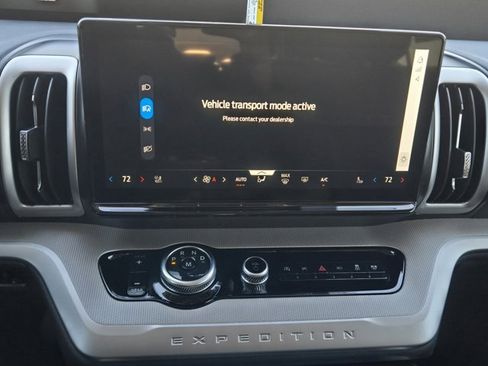 New 2026 Ford Expedition Active RWD image 11