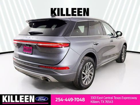 Used 2021 Lincoln Corsair FWD w/ Convenience Package image 8