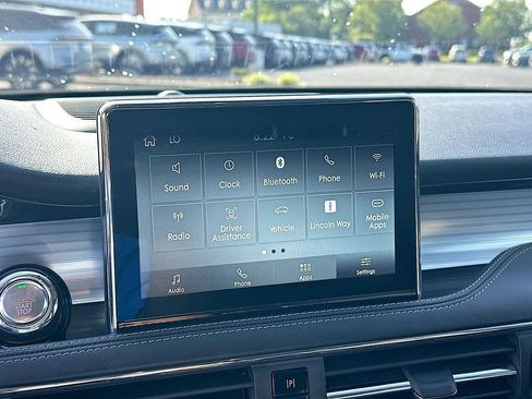 Used 2022 Lincoln Corsair FWD image 13