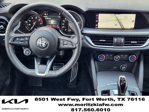Used 2022 Alfa Romeo Stelvio Veloce AWD/4WD image 26