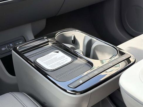 New 2026 Hyundai Ioniq 5 SEL RWD image 12