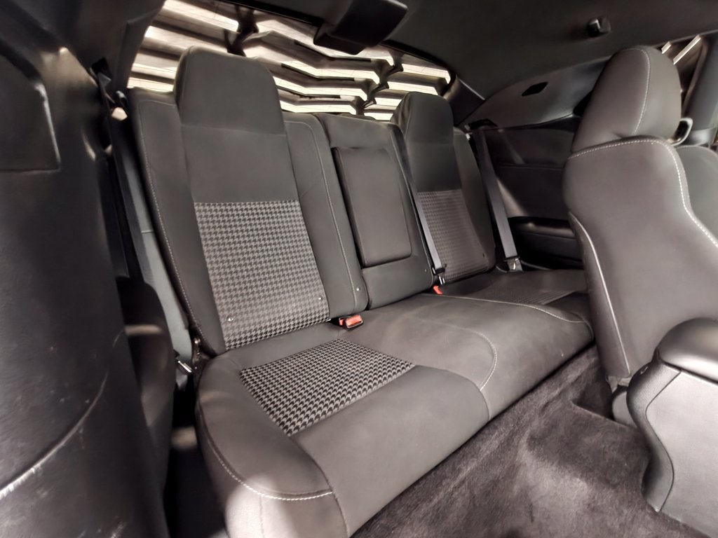 Used 2018 Dodge Challenger R/T Scat Pack RWD image 23
