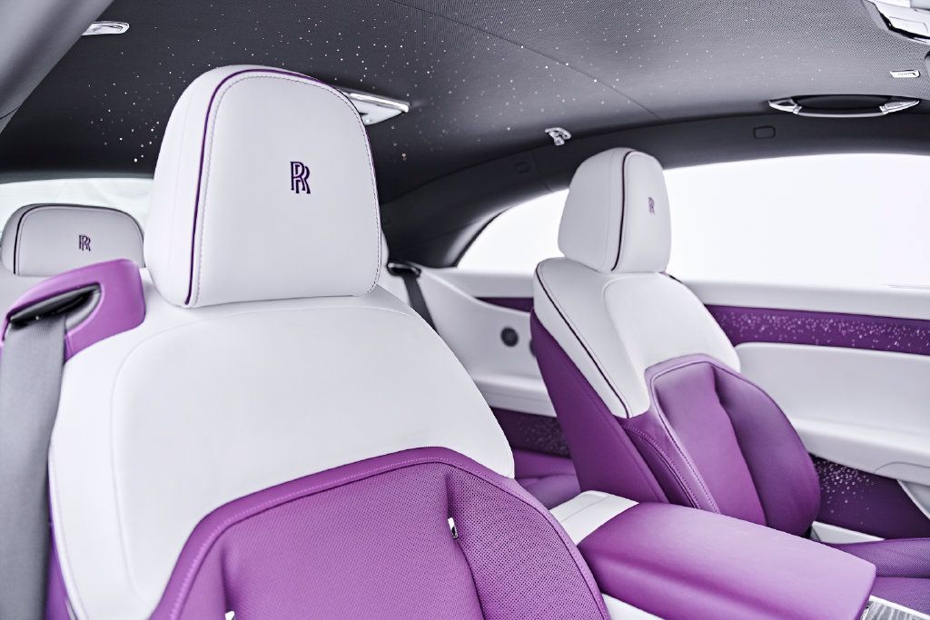 Used 2024 Rolls-Royce Spectre w/ Spectre Launch Package AWD/4WD image 39