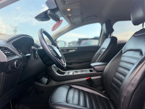 Used 2023 Ford Edge SEL AWD/4WD image 18