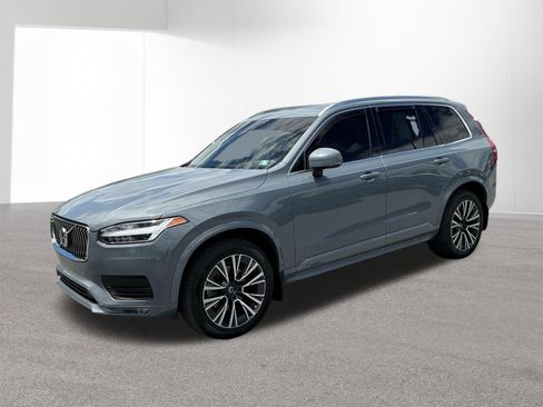 Used 2022 Volvo XC90 T6 Momentum w/ Advanced Package AWD/4WD image 7