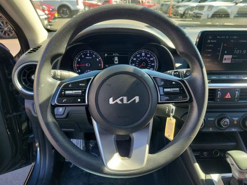 Used 2023 Kia Forte LXS w/ LXS Technology Package image 20