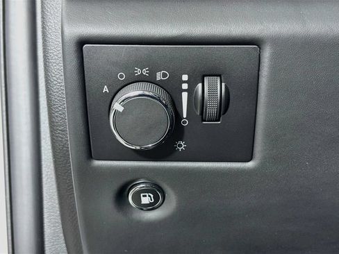 Used 2018 Jeep Grand Cherokee Trackhawk AWD/4WD image 13