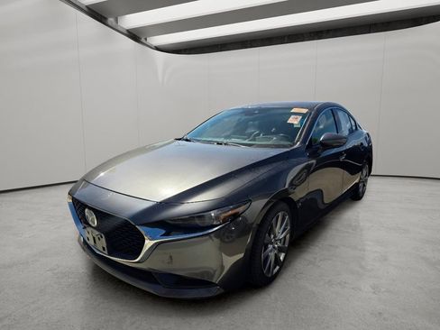 Used 2020 MAZDA MAZDA3 AWD Sedan w/ Premium Package image 2