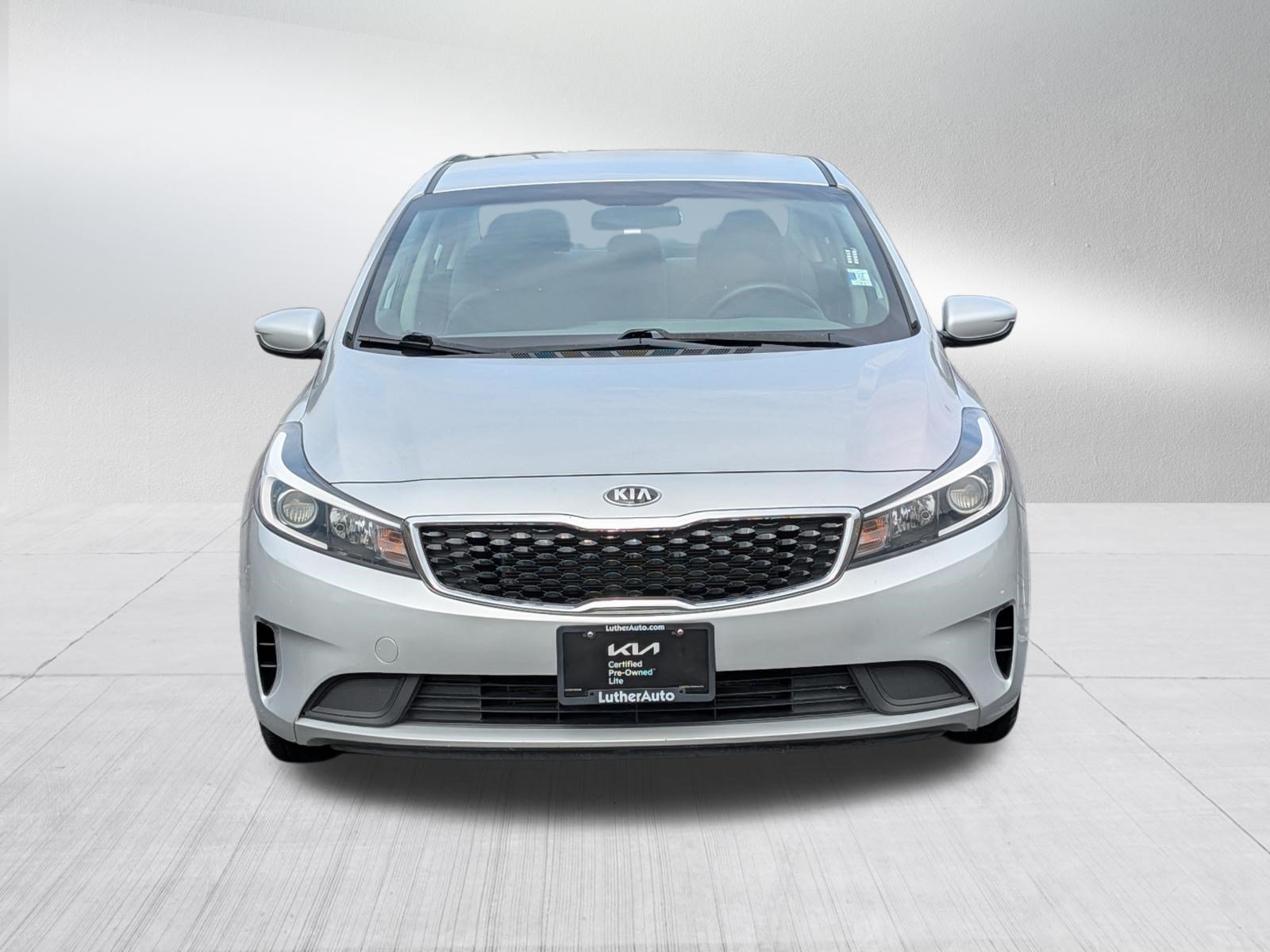 Used 2018 Kia Forte LX w/ LX Rear Camera Package FWD image 2