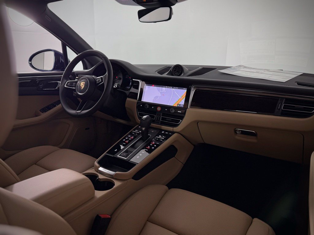 Certified 2026 Porsche Macan S AWD/4WD image 21