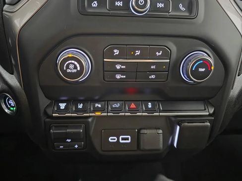 Used 2024 Chevrolet Silverado 2500 Custom w/ Custom Value Package AWD/4WD image 21