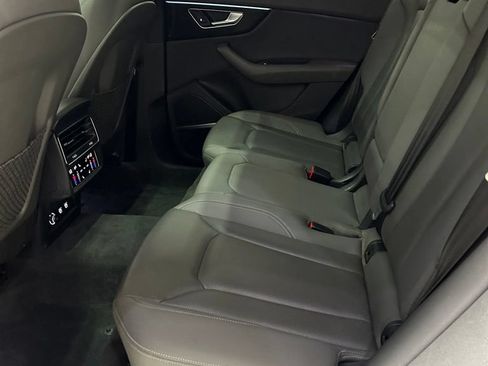Used 2019 Audi Q8 Prestige AWD/4WD image 25