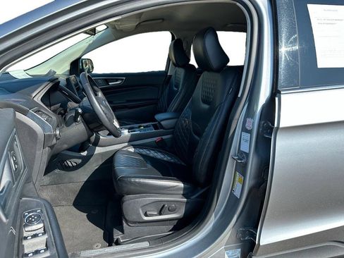 Used 2024 Ford Edge Titanium image 8
