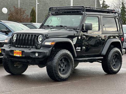 Used 2018 Jeep Wrangler Sport image 8
