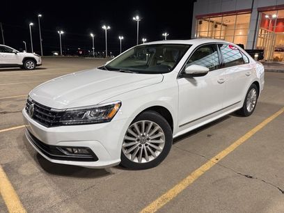 Used 2017 Volkswagen Passat 1.8T SE w/ SE Lighting Package