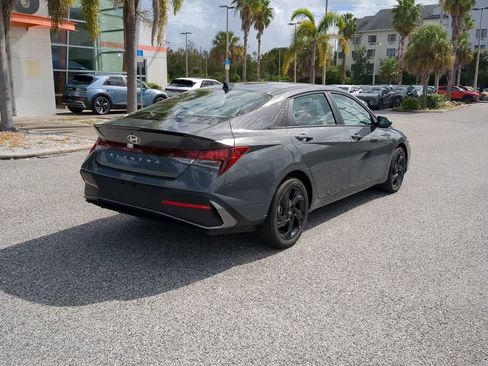 New 2026 Hyundai Elantra Sport FWD image 7
