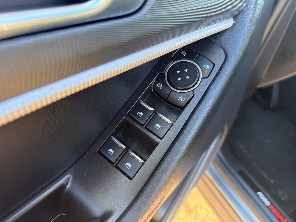 Used 2025 Ford Explorer ST AWD/4WD image 11