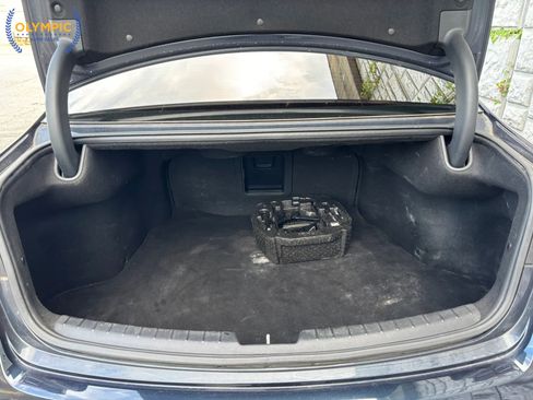 Used 2018 Kia Cadenza Premium image 43