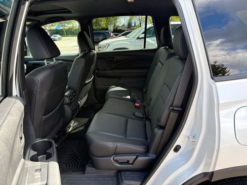Used 2024 Honda Passport EX-L image 14