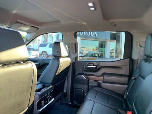 Used 2020 GMC Sierra 1500 SLT w/ SLT Premium Plus Package image 13