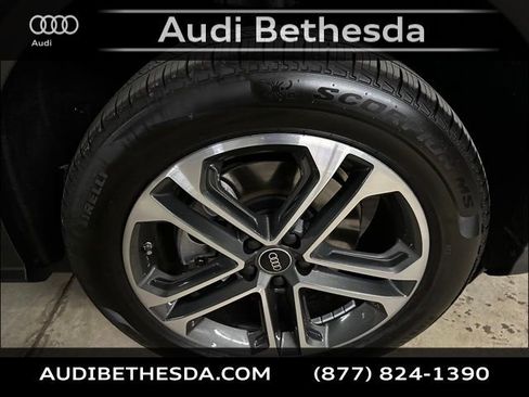 New 2025 Audi Q5 Premium Plus image 9