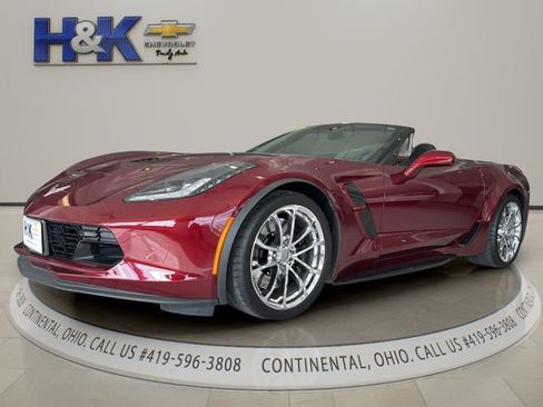 Used 2018 Chevrolet Corvette Grand Sport RWD image 3