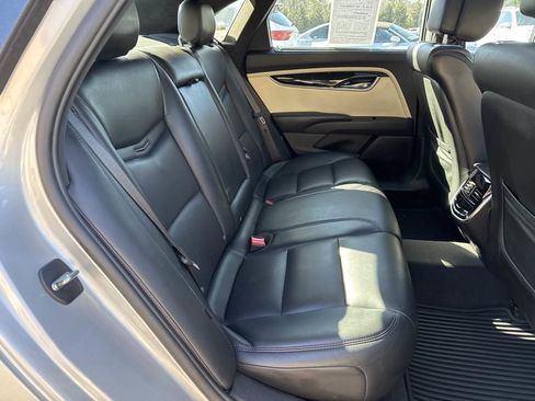 Used 2013 Cadillac XTS Platinum image 7
