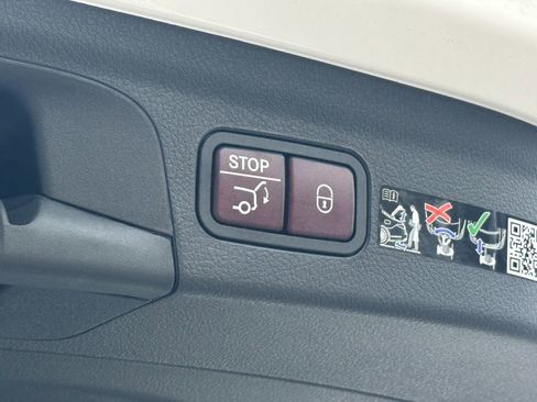 Used 2026 Mercedes-Benz GLE 450 4MATIC image 22