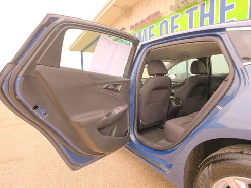 Used 2024 Chevrolet Malibu LT image 28