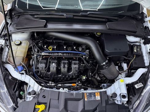 Used 2017 Ford Focus RS image 29