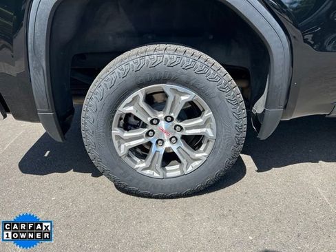 Used 2023 GMC Sierra 1500 SLT w/ X31 Off-Road Package AWD/4WD image 9