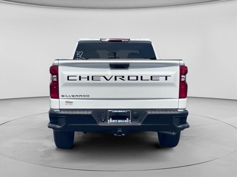 New 2026 Chevrolet Silverado 1500 W/T w/ WT Value Package AWD/4WD image 6