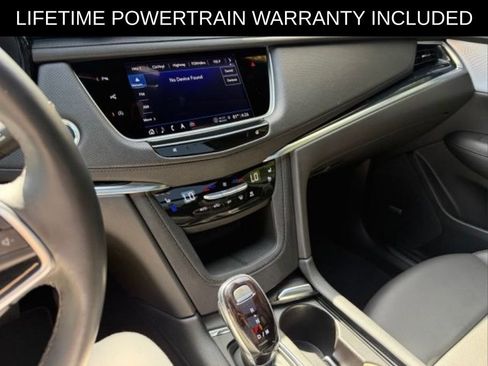 Used 2024 Cadillac XT5 Premium Luxury w/ Technology Package FWD image 18