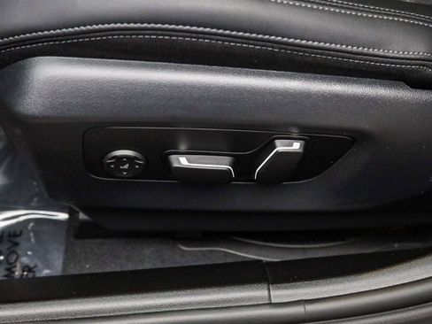 Used 2025 BMW 530i image 22