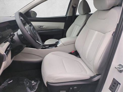 Certified 2025 Hyundai Tucson SEL image 16