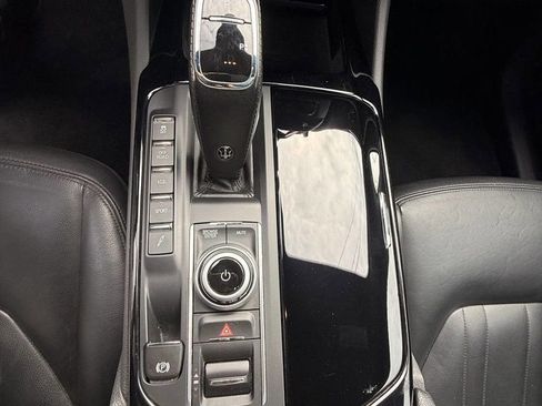 Used 2023 Maserati Levante Modena AWD/4WD image 8