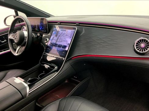 Certified 2023 Mercedes-Benz EQE 500 4MATIC Sedan image 11