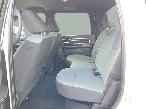 Used 2024 RAM 2500 Big Horn w/ Bed Utility Group image 35