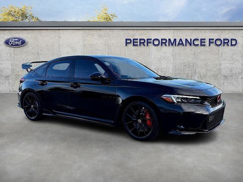 Used 2025 Honda Civic Type R image 6