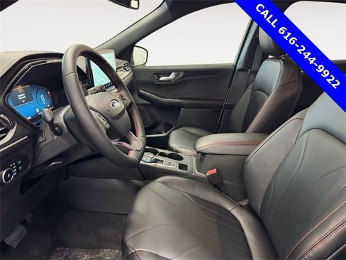 New 2025 Ford Escape ST-Line Elite w/ Premium Technology Package image 9