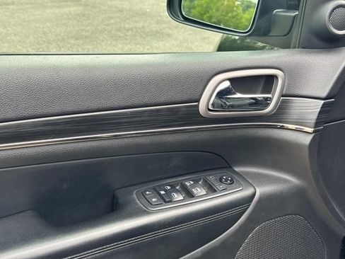 Used 2019 Jeep Grand Cherokee Limited X AWD/4WD image 29