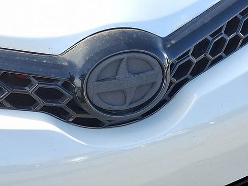 Used 2016 Scion iM Base image 9