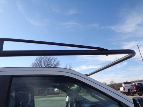 Used 2022 Ford F250 XL w/ Power Equipment Group image 42