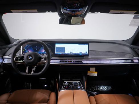 New 2026 BMW 740i w/ Premium Package RWD image 10