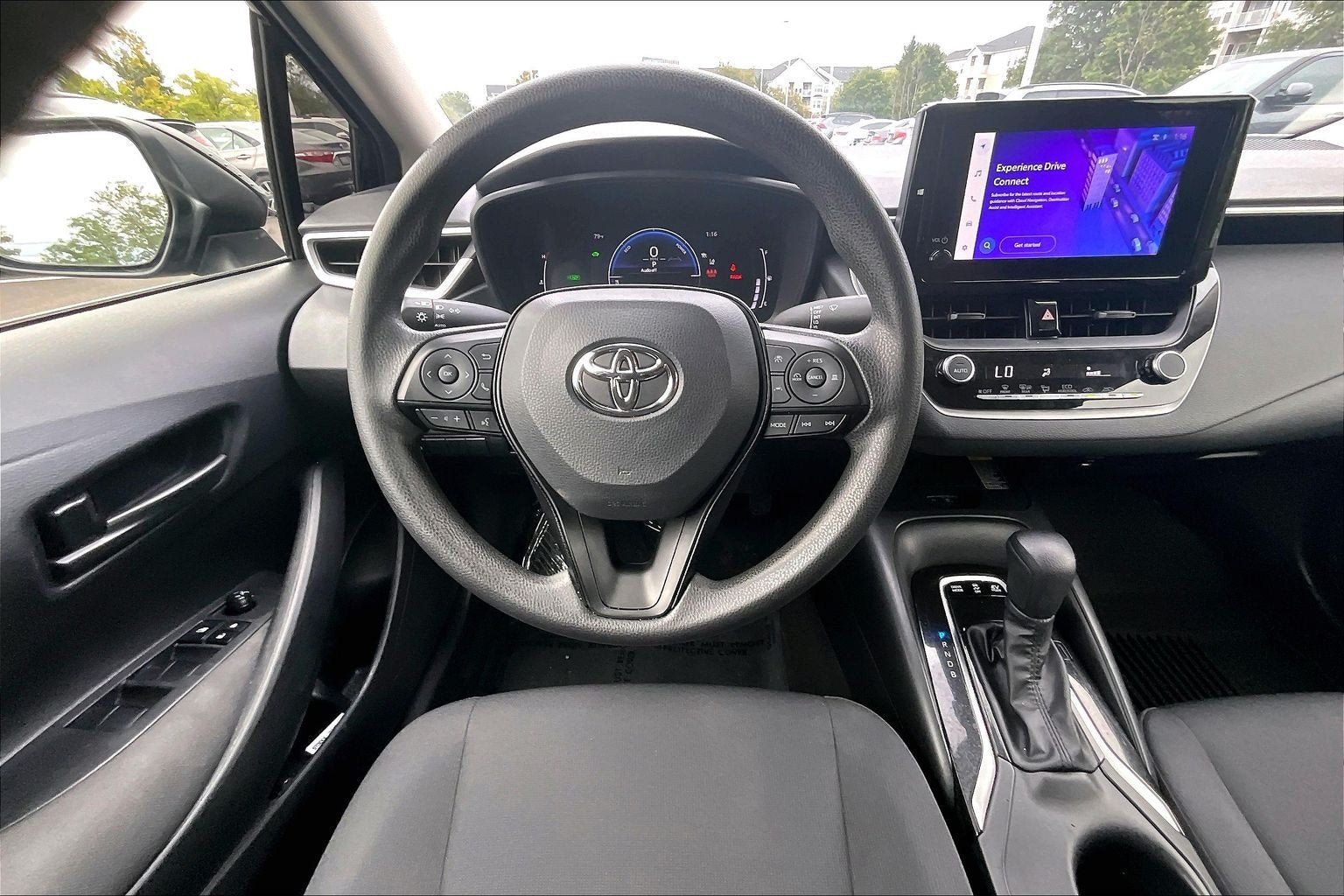 Used 2026 Toyota Corolla LE w/ LE Premium Package FWD image 5