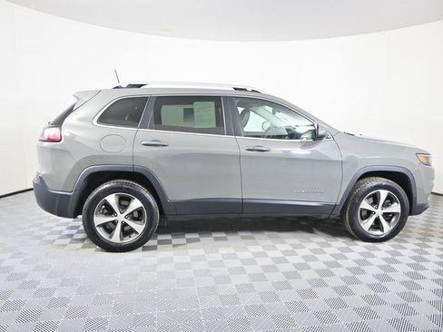 Used 2020 Jeep Cherokee Limited image 7