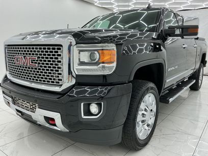 Used 2016 GMC Sierra 2500 Denali w/ Duramax Plus Package