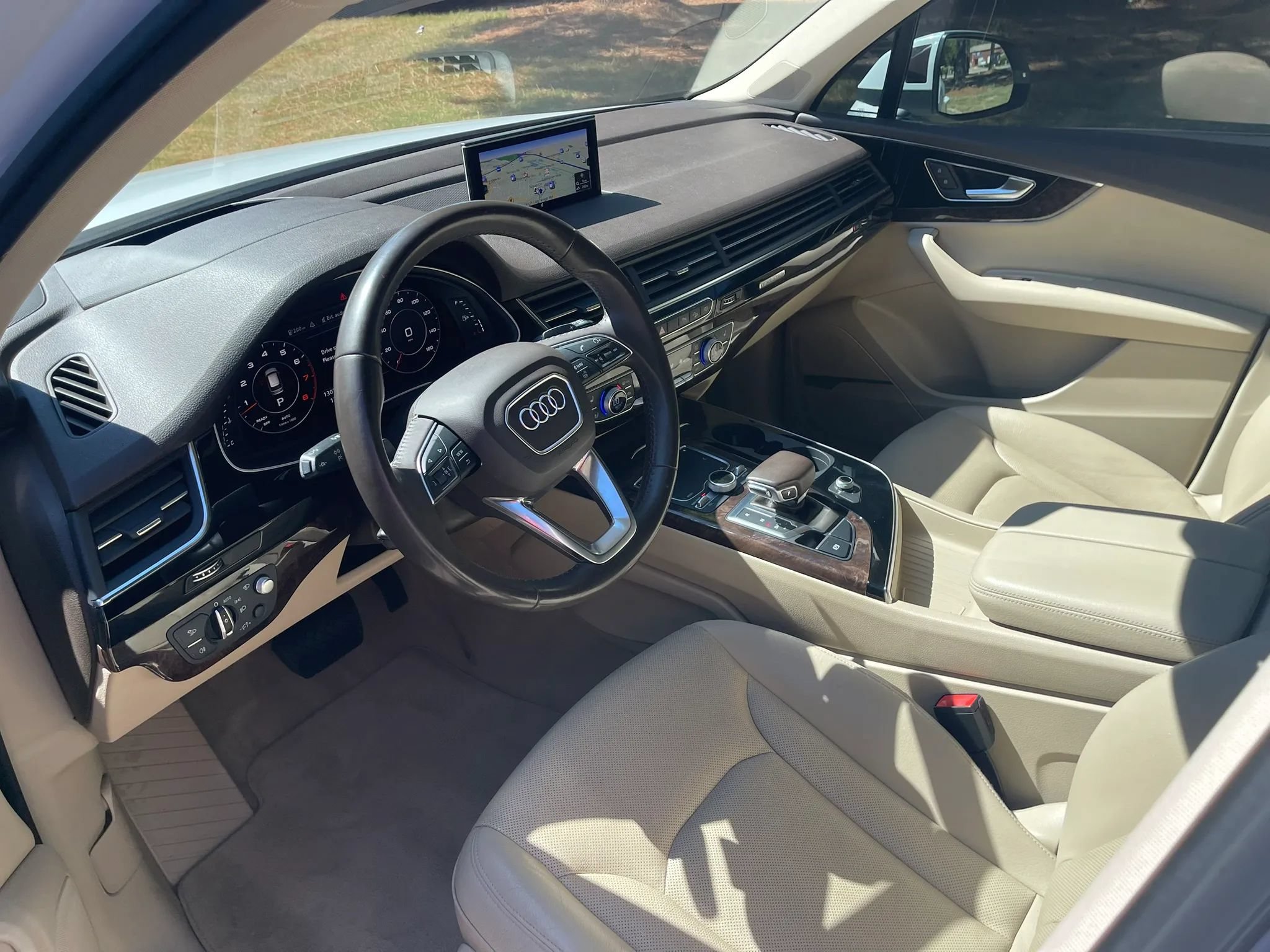 Used 2018 Audi Q7 3.0T Prestige w/ Prestige Package AWD/4WD image 11