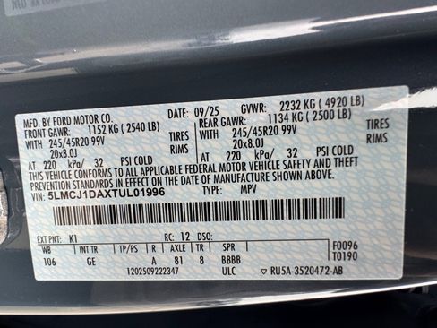 New 2026 Lincoln Corsair Premiere image 34