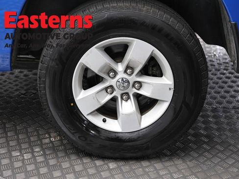 Used 2024 RAM 1500 Classic SLT image 8